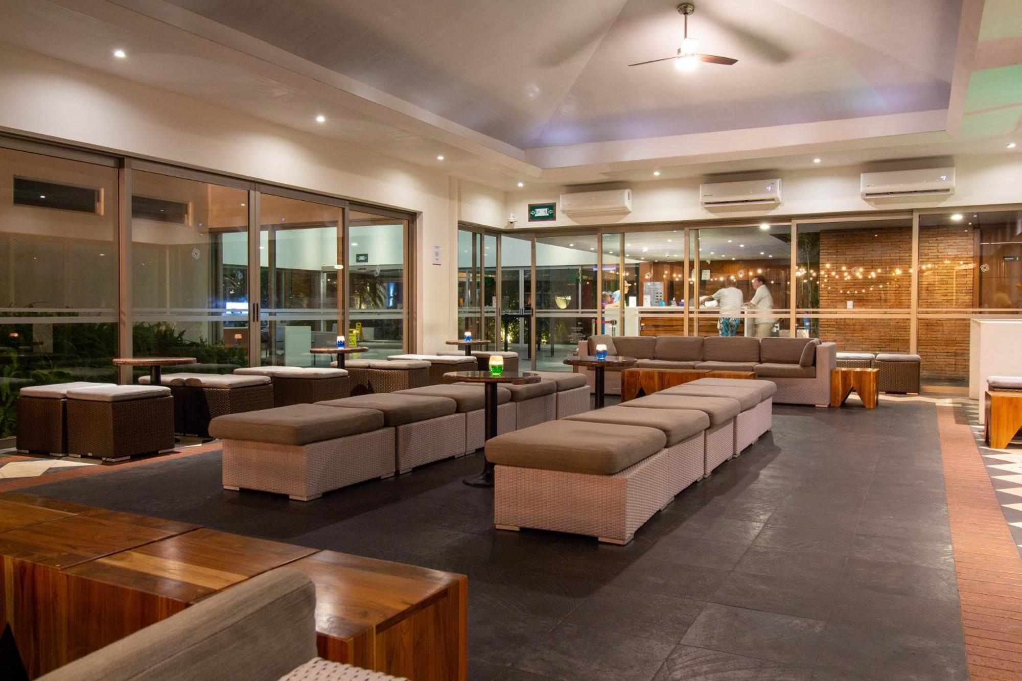Plaza Pelicanos Club Beach Resort All Inclusive Puerto Vallarta Exterior foto